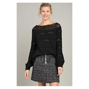 Tila Sweater Solid Black Long Sleeves